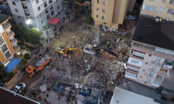 Maltepe’de çöken binanın betonundan deniz kabuğu çıktı