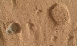 Sahara’da bulunan göktaşının 4,1 milyar yıllık Mars parçası olduğu belirlendi