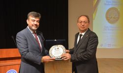 Ege Üniversitesinde Türk dünyasının ortak dil ve kültür mirası masaya yatırıldı