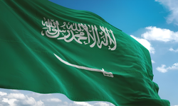 Suudi Arabistan'ın güneyindeki havalimanlarına saldırı: 3 yaralı