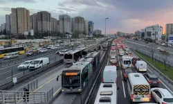 İstanbul’da trafik yoğunluğu yüzde 83’e yükseldi
