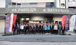 AK Parti İzmir’de STK temsilcileriyle bir araya geldi
