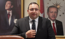 Üsküdar Belediye Başkan Vekili Dündar Ziya Gültekin trafik kazasında hayatını kaybetti
