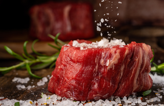 Bakan Yumaklı: Türkiye’de yapay et üretimine izin verilmeyecek