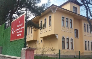 Gemlik’te okula gönderilmeyen 6 çocuk devlet korumasına alındı