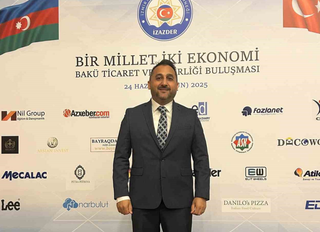 İZAZDER:Zafer, kardeşliğin ve dayanışmanın sembolü