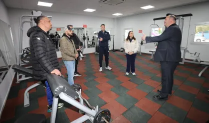 Menderesliler istedi: Gümüldür Spor Salonu yenilendi