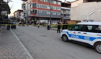 İzmir sokaklarında silahlı kavga!