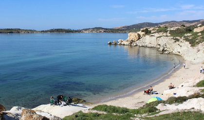 İzmir'de huzurun ve doğanın buluştuğu o yer: Çanak Koyu!