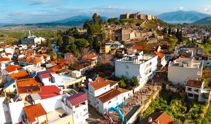 Sporcular Efes Ultra Maratonu'nda dünya mirasını koşarak keşfetti