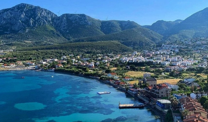 İzmir Karaburun'un berrak ve sakin koyu: Mimoza Koyu!