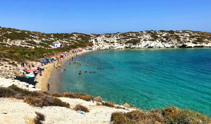 Sakin deniziyle büyülüyor: Foça Sazlıca Koyu!