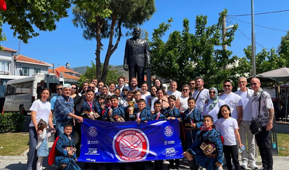 Aliağalı "Yıldızlar" Ege şampiyonu oldu: Gözler Türkiye finalinde!