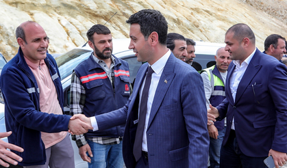 Bayraklı'da Başkan Önal işçilerle buluştu