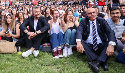 CHP’li Mahmut Tanal, Bucalı gençlerle buluştu