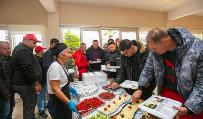 Güzelbahçe’de 1 Mayıs ruhu: İşçi mutlu değilse kimse olamaz