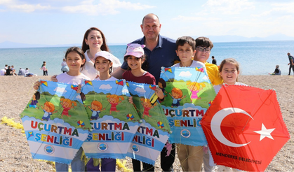 Menderes’te gökyüzü uçurtmalarla şenlenecek!