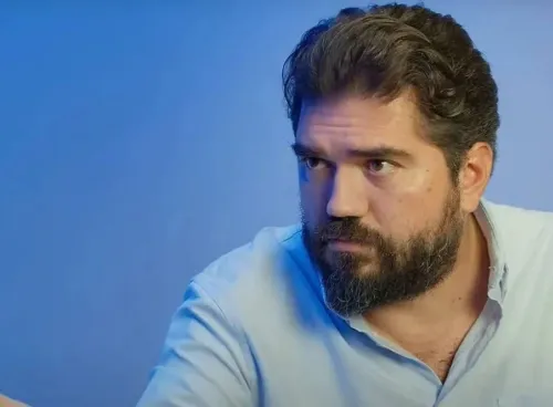 Rasim Ozan Kütahyalı gözaltına alındı