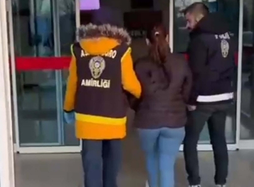 İzmir’de 34 yıl 11 ay hapis cezasıyla aranan firari hükümlü gizli bölmede yakalandı