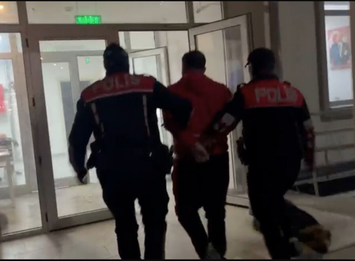 16 yıl 8 ay hapis cezası bulunan şüpheli İzmir polisinden kaçamadı