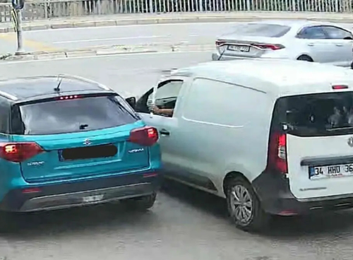 İzmir’de trafikte dehşet: Beyzbol sopalı saldırıya 180 bin liralık ceza