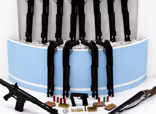 Menderes’te silah kaçakçılığına darbe: 12 pompalı tüfek ele geçirildi, 1 gözaltı