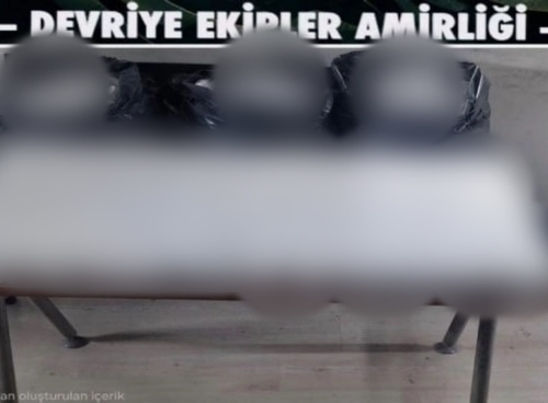 İzmir’de soluk soluğa kovalamaca: Otomobilde 118 bin 320 sentetik hap ele geçirildi
