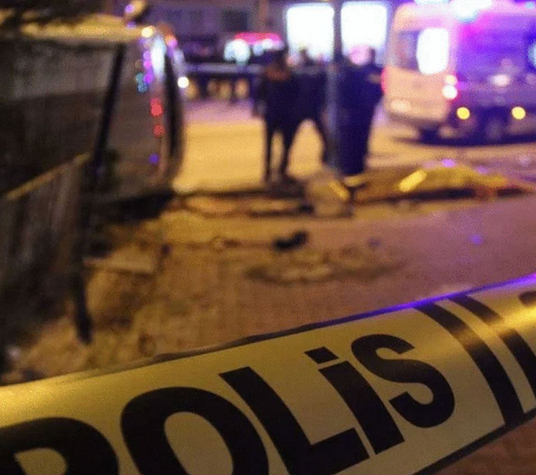 Konak'ta damat ve kayınpeder kavgası kanlı bitti!