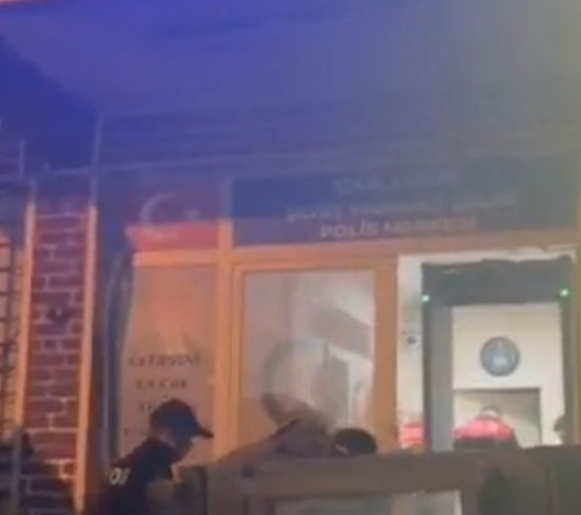 Konak’ta 19 yıl hapis cezasıyla aranan şahıs yakalandı