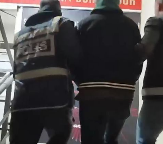 Karabağlar’da 11 yıl hapis cezası bulunan hükümlü yakalandı