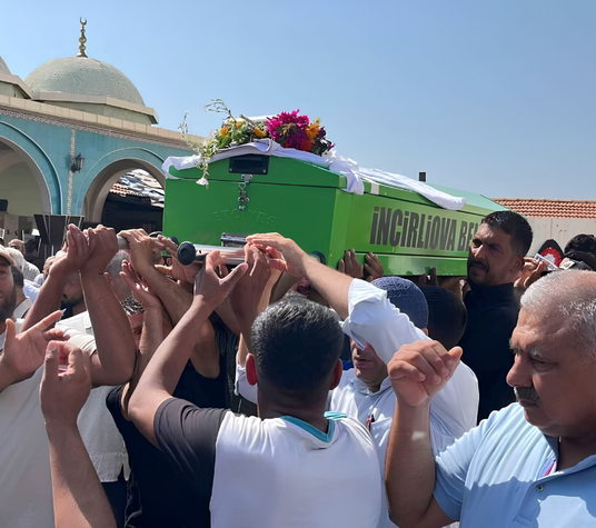 Büyük Menderes’te hayatını kaybeden 11 yaşındaki Şahin gözyaşlarıyla uğurlandı