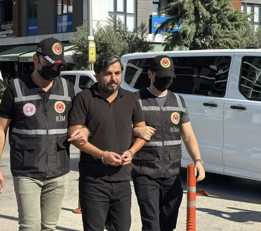 Tır dorsesinde yakalanan  YouTuber  Arif Kocabıyık tutuklandı
