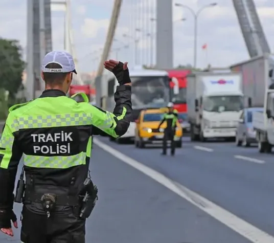 İzmir’in 8 aylık trafik bilançosu ağır: 28 bin 33 kaza
