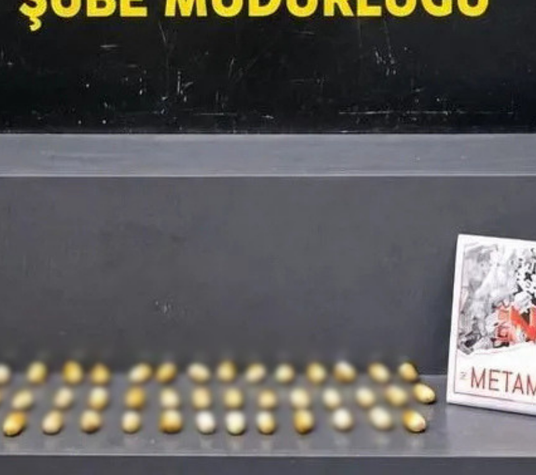 Adnan Menderes’te operasyon: Midesinde 47 kapsülle yakalandı!
