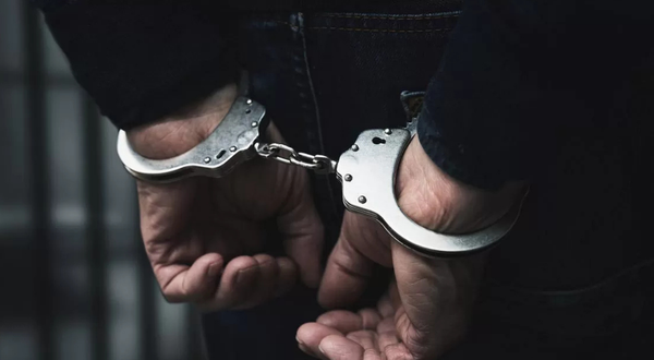 İzmir'de motosiklet hırsızı tutuklandı: Güvenlik kamerası her şeyi kaydetti
