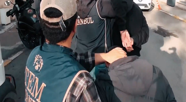 DEAŞ’a 33 ilde operasyon: 233 şüpheli yakalandı