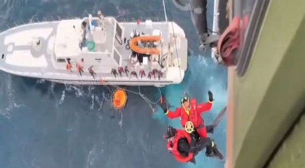 MSB duyurdu: İzmir’de batan bottaki 2 kişi kurtarıldı