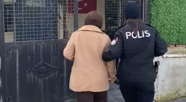 15 yıl hapis cezasıyla aranan şahıs Bayraklı’da yakalandı