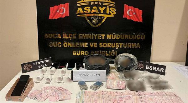 Buca’da yasaklı madde baskını: 8 gözaltı