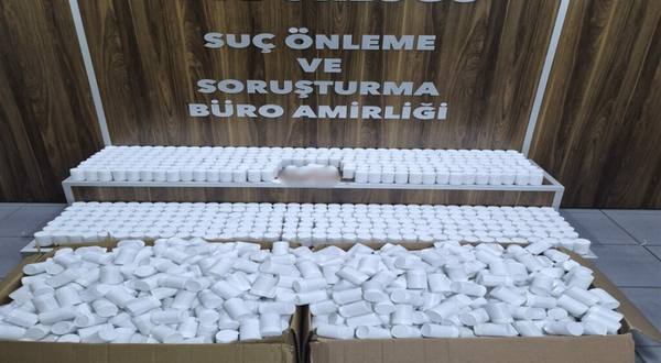 Gaziemir’de dev operasyon: Binlerce sentetik ecza ele geçirildi
