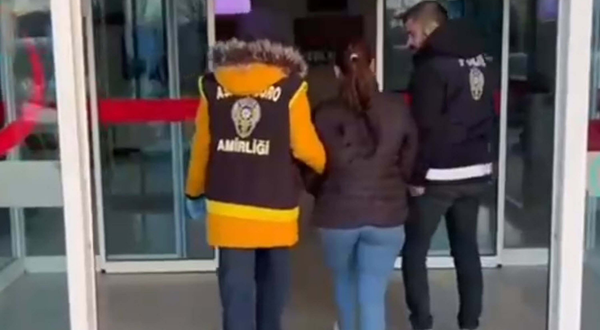 İzmir’de 34 yıl 11 ay hapis cezasıyla aranan firari hükümlü gizli bölmede yakalandı