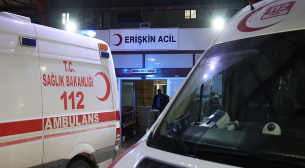 İzmir’de cam silerken düşen 70 yaşındaki kişi hayatını kaybetti