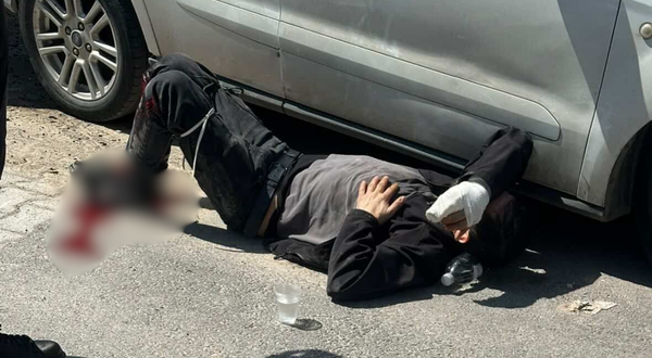 Bornova’da silahlı çatışma: Bir kişi yaralandı, iki şüpheli gözaltında