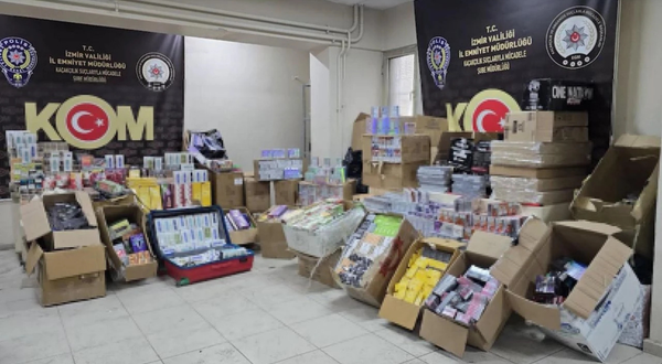 Bornova’da kaçak tütün operasyonu: Binlerce kaçak ürün ele geçirildi