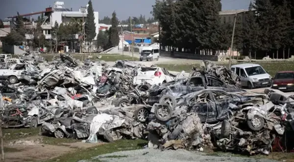 İzmir'in de aralarında olduğu 15 ilde sahte ekspertiz operasyonu: 27 gözaltı