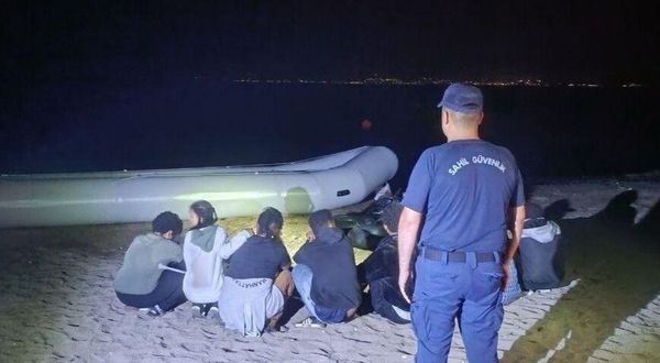 İzmir'de düzensiz göç operasyonları: 31 göçmen yakalandı