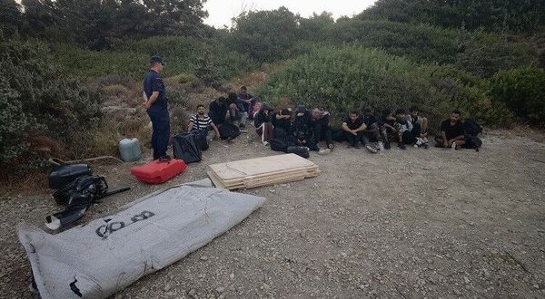 Çeşme’de ortak operasyon: 16 düzensiz göçmen yakalandı