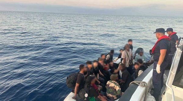 İzmir’de peş peşe operasyon! 44 düzensiz göçmen yakalandı