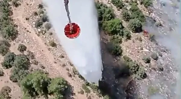 Kiraz’da tarım arazisinde başlayan yangın ormana sıçradı