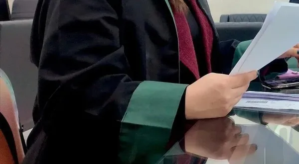 Cezaevine uyuşturucu sokan avukata 23 yıl 5 ay hapis